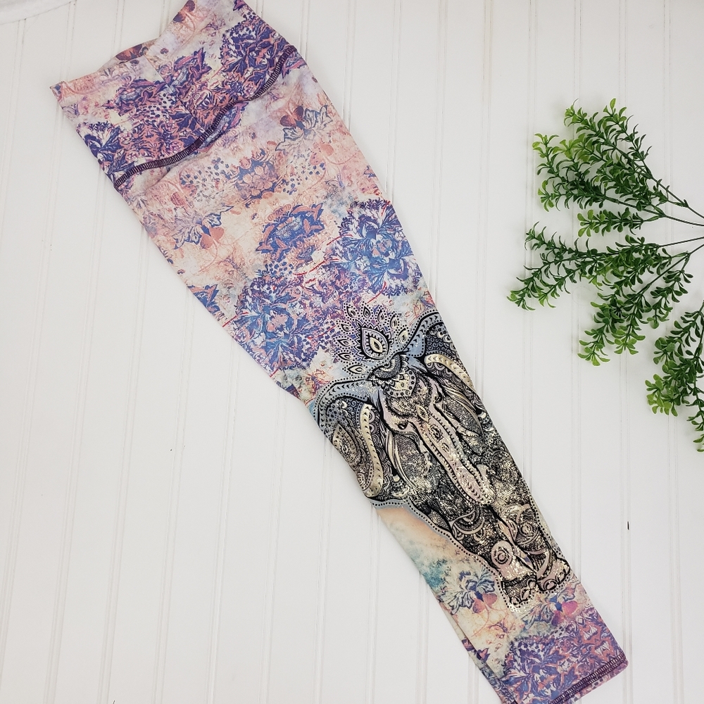 Evolution and Creation Hayley Elephant Leggings Boho Print Leggings size Medium